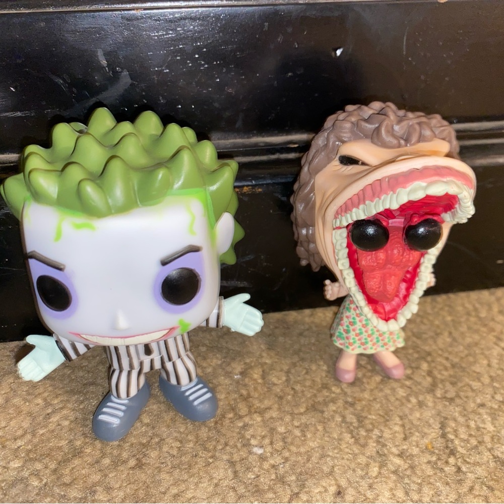 BEETLE JUICE & BARB